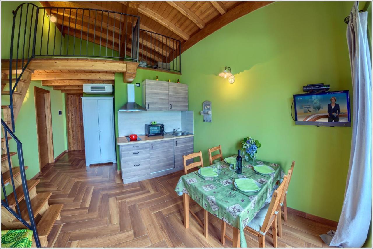 Fantastica Casa Poppo Apartment Bellano Bagian luar foto